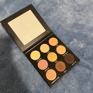 Kylie Cosmetics Sorta Sweet Palette